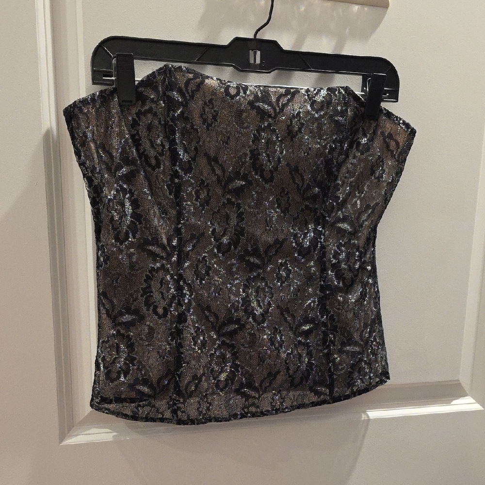 Express Black and Silver Floral Women's Blouse